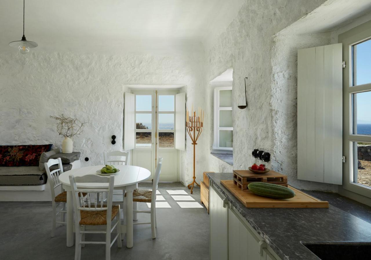Santa Irini Retreat Hotel Тирасия Екстериор снимка
