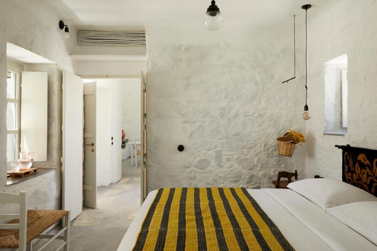Santa Irini Retreat Hotel Тирасия Екстериор снимка