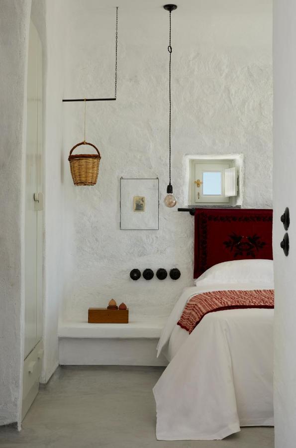Santa Irini Retreat Hotel Тирасия Екстериор снимка