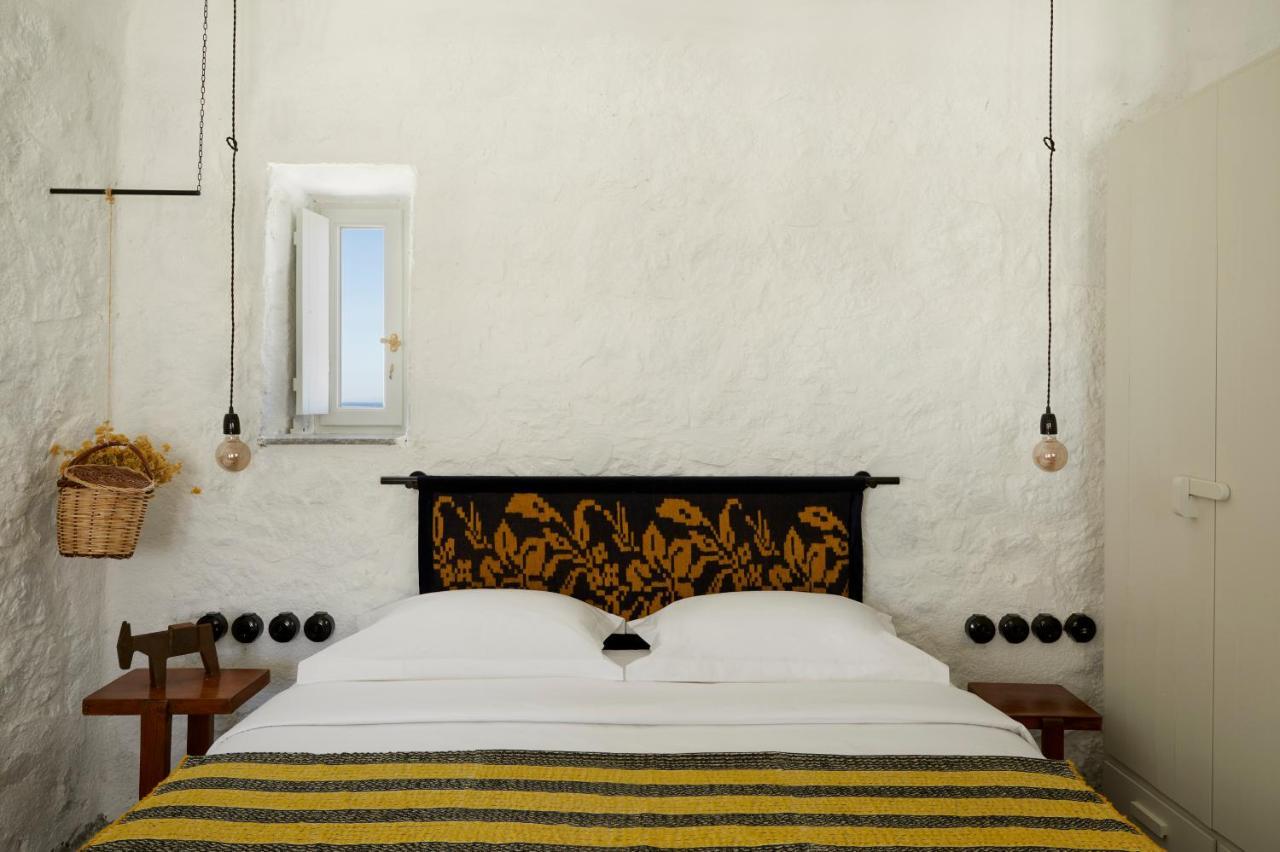 Santa Irini Retreat Hotel Тирасия Екстериор снимка