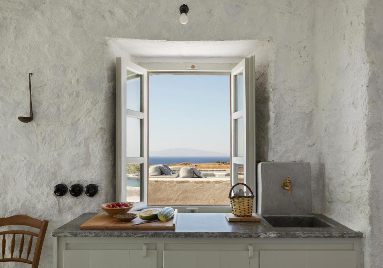 Santa Irini Retreat Hotel Тирасия Екстериор снимка