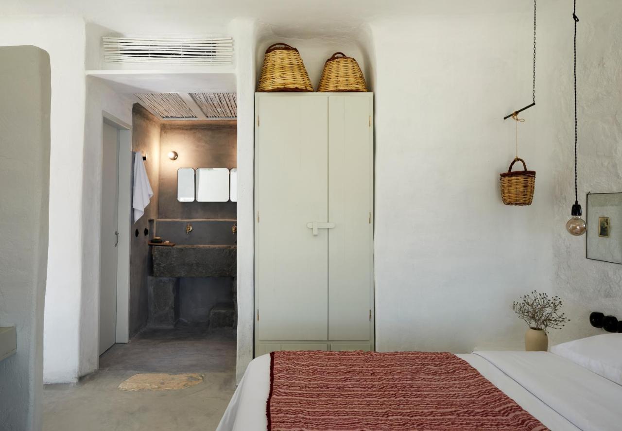 Santa Irini Retreat Hotel Тирасия Екстериор снимка